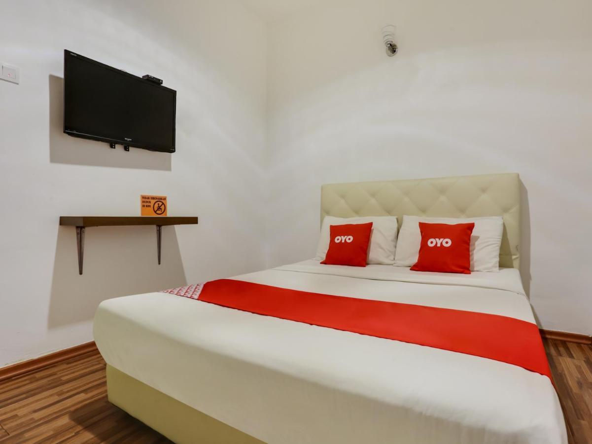 Oyo 89617 Selesa View Hotell Bukit Gambir Eksteriør bilde
